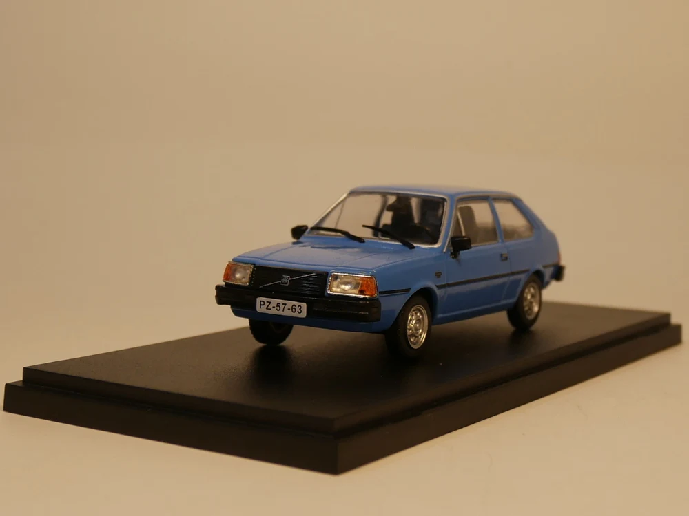 IST 1:43 Volvo 343 литая модель автомобиля