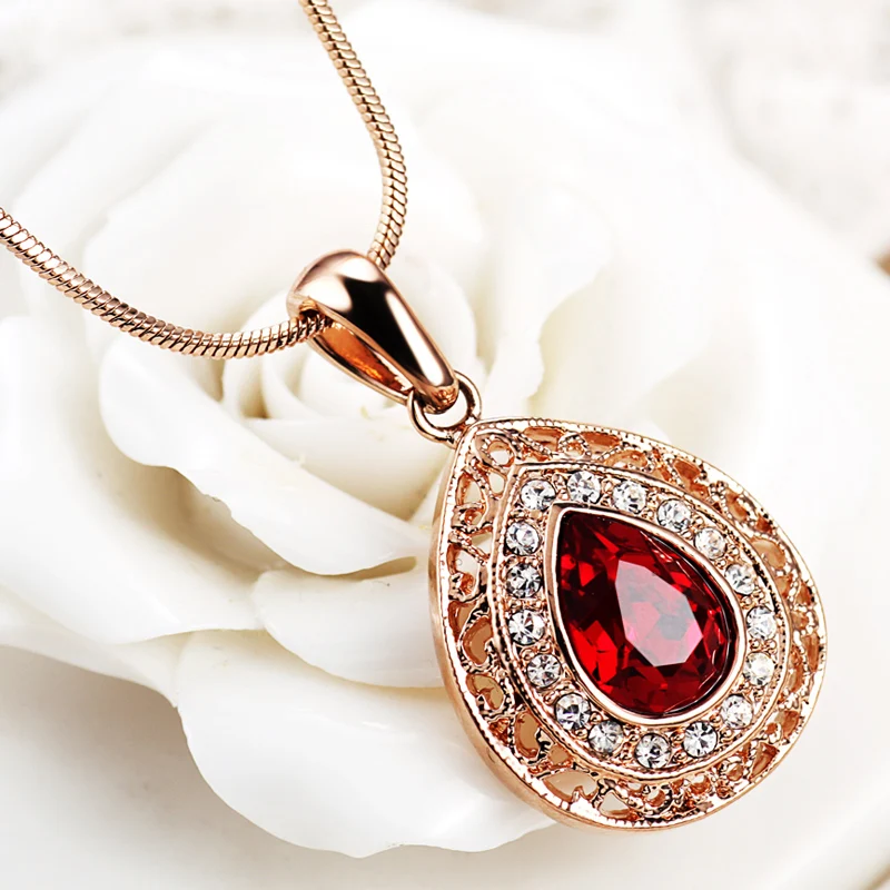 Accesorios-elegantes-y-de-lujo-p%C3%A1rr