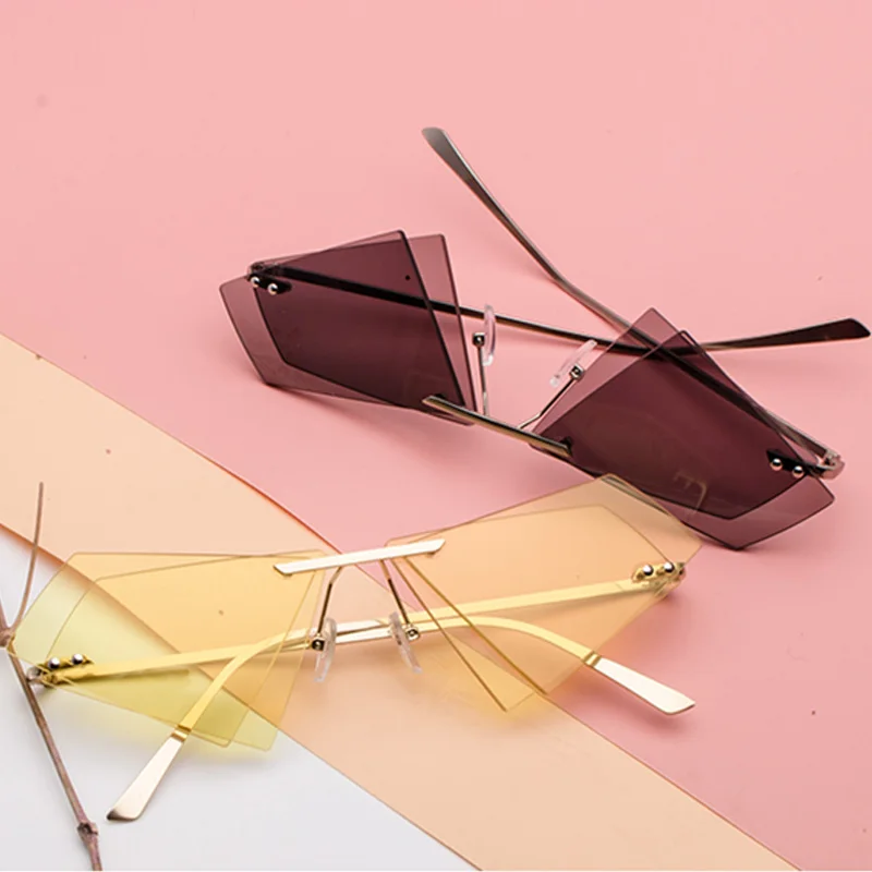 ZK20 New Individual Vintage Triangle Double Goggles Women Fashion Ocean Red Sun Glasses Men Safety Eyewear ZK20 New Individual Vintage Triangle Double Goggles Women Fashion Ocean Red Sun Glasses Men Safety Eyewear