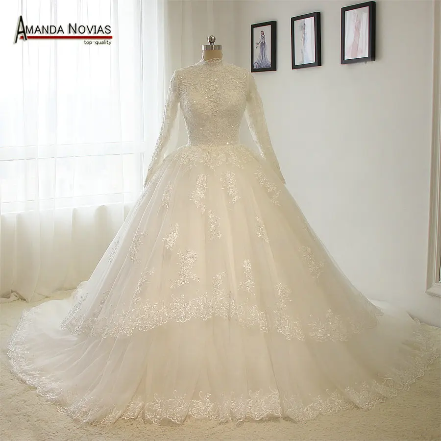 

New Muslim Wedding Dress 2019 Vintage High Neckline Long Sleeves Puffy Ball Gown Bridal Dress