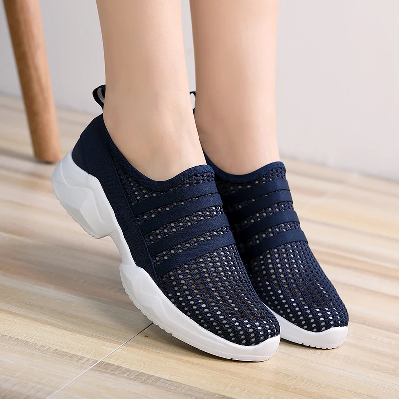 Women's Flats Casual Shoes Summer Breathable Mesh Sneakers Walking Shoes Fashion Female Leisure Loafers Slip On Women Tenis