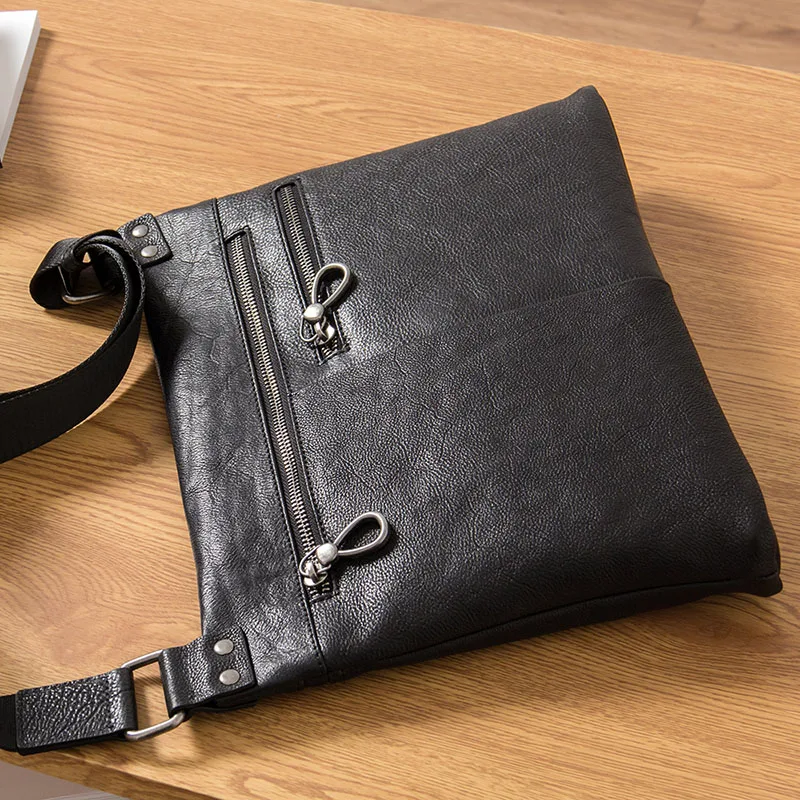 AETOO Leather men's bag, men's shoulder messenger bag, cross section casual soft cowhide anti-theft bag