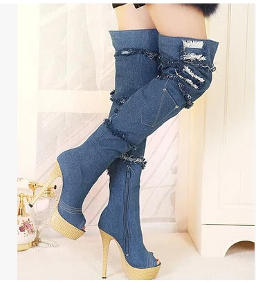 Уникальные дизайнерские женские летние сапоги с открытым носком из джинсовой ткани кружевные из джинсовой ткани элегантные ботфорты с открытым носком на плоской платформе большой размер 42 - Цвет: Синий