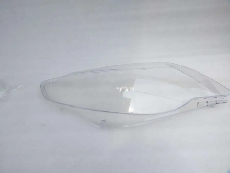 

Suitable for the volkswagen CC 09-12Model year front lamp transparent lamp cover big lamp cover big lamp shell lamp surface 2pcs