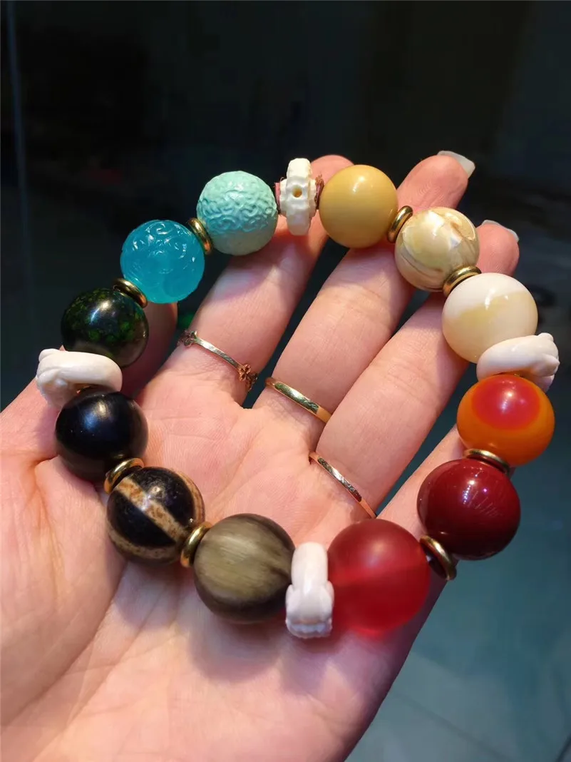Bracelet (1)