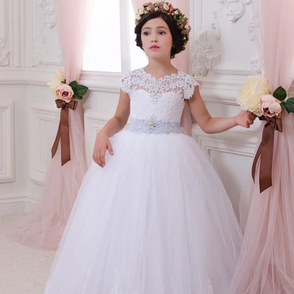 

2016 Princess Pageant Dress Round Neck White Short Sleeves Ball Gown Lace Up Flower Girl Dresses with Bow Sash Communion Dress