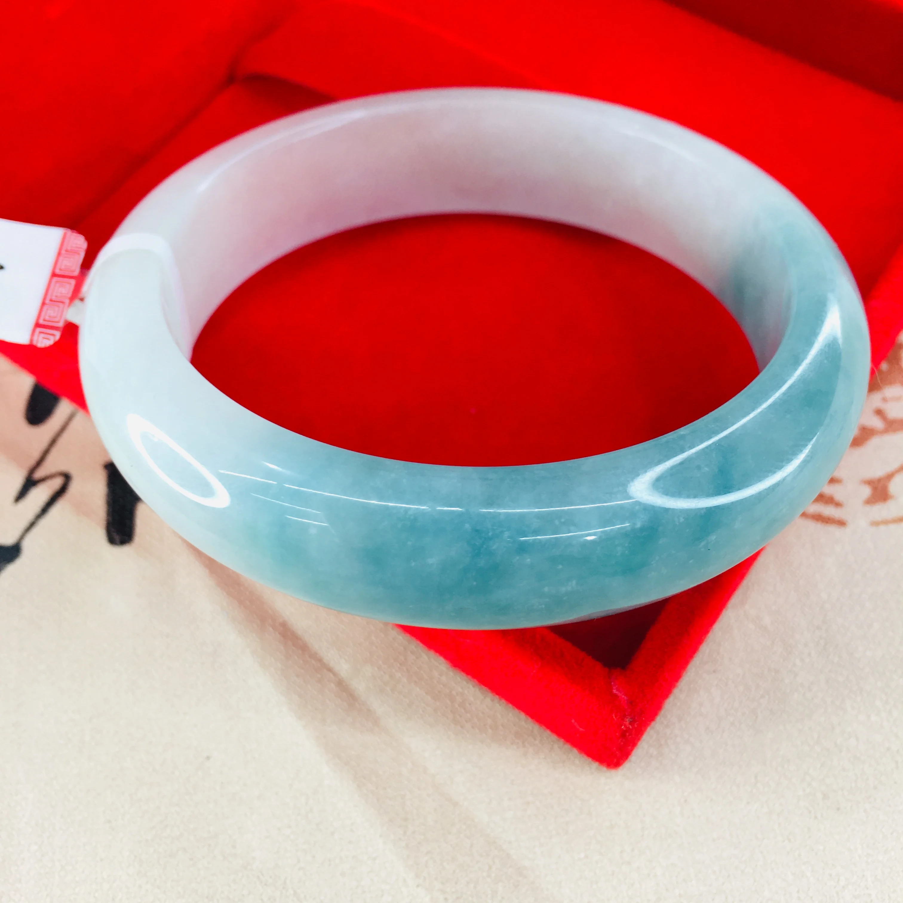 Zheru ювелирные изделия чистый натуральный жадеитовый браслет из натурального прозрачного камня нижней голубой воды 54-62 мм двойной цвет женский нефритовый браслет отправить Certifi