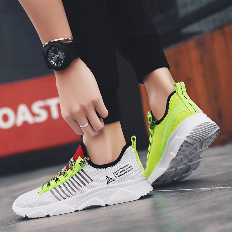 

2019 Men's Fly Weaving Sneakers Korean Style Breathable Tide Stripe Shoes Spring New Running Casual Shoes Daddy's Shoes
