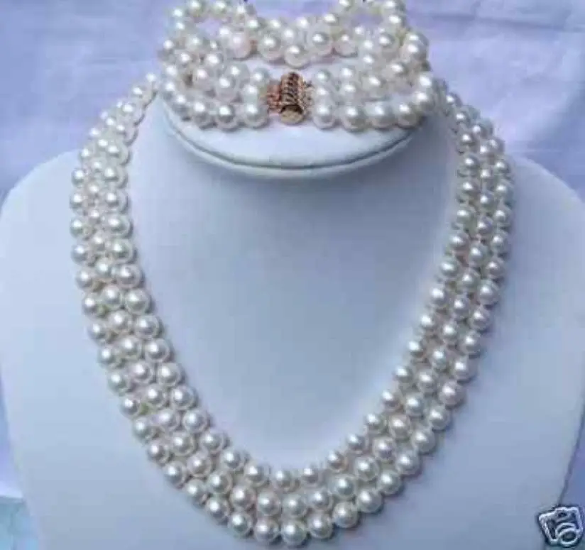 

3ROW WHITE FRESHWATER PEARL NECKLACE & BRACELETS (A0423)