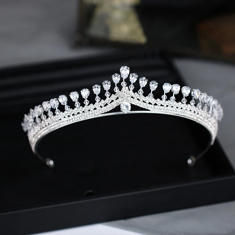 

2018New Exquisite Bridal Crystal Headdress Wedding Accessories