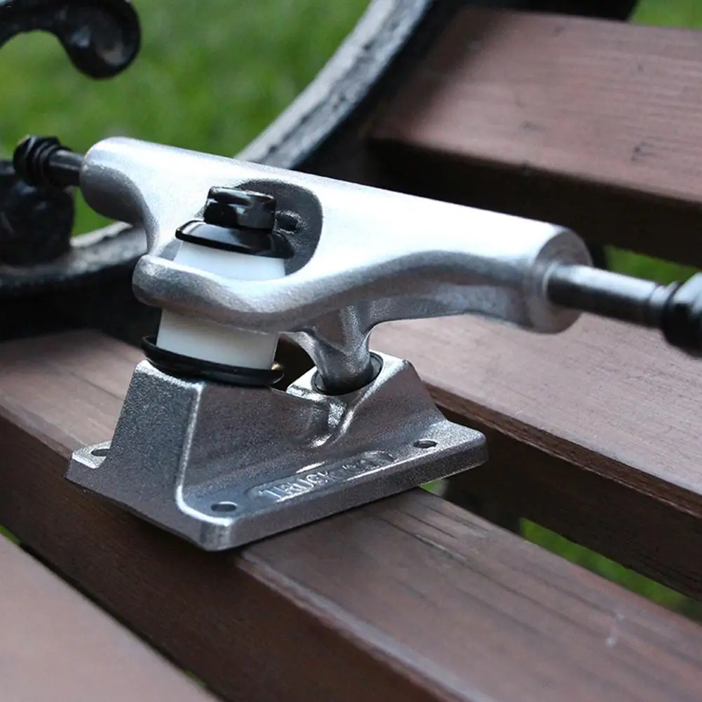 العالمي 5.5 بوصة لوحة تزلج كبيرة الشاحنات قطع غيار دعامات/ جسر تثبيت Kickstand الألومنيوم المغنيسيوم سبائك جسر لوح تزلُّج شاحنة قوس