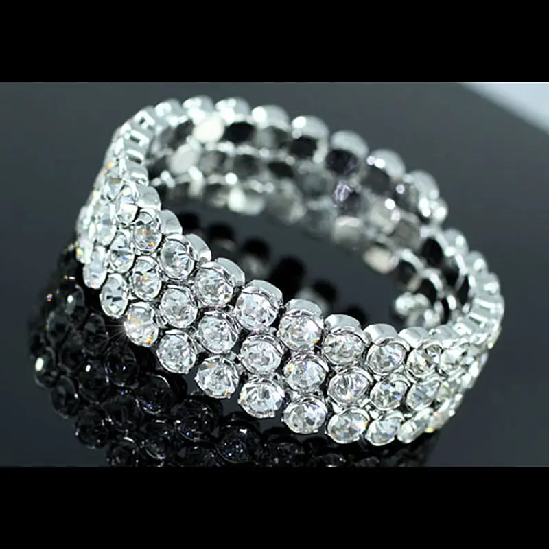 Fashion / Bridal Party Crystal Stretchable Bling Bangle Bracelet Prom