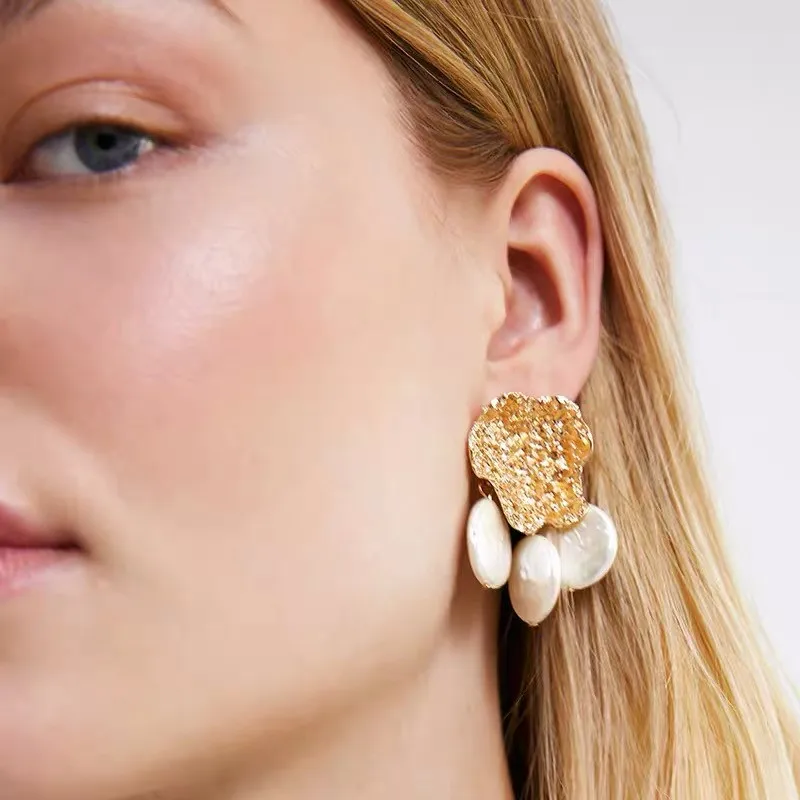 

Timeless Wonder Retro Geo Baroque Faux Pearl Stud Statement Earrings Party Gown Top Runway Rare Unique Punk New Ins Mix Lot 7792