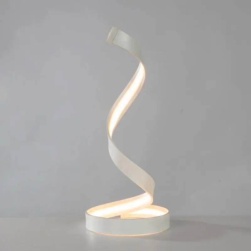 Горячая индивидуальный профиль современный простой стол современная лампа Защита глаз прикроватные светодиодные настольные лампы для гостиной