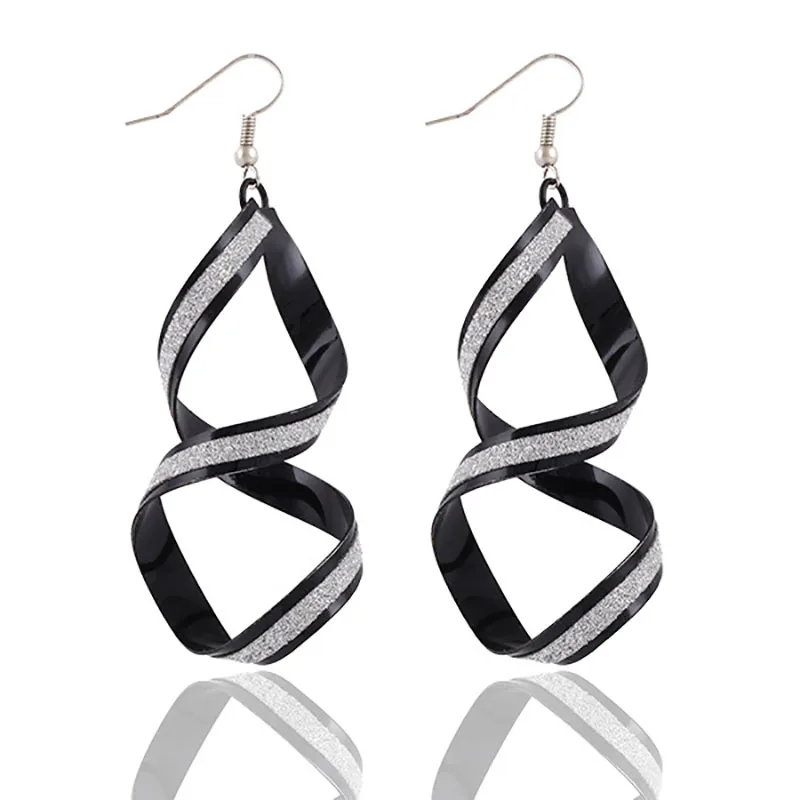 

2019 New Fashion Simple Earrings Rock Exaggerated Frosted Cross Popular Personality Ladies Metal Earrings