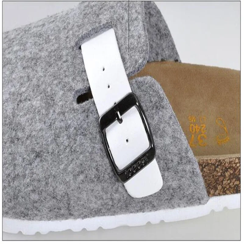 MVP BOY Plus size 36-44 New Men Shoes Cork Shoes Casual Sandals Flats Slides male Closed Toe Sandals Buckle Slippers Black Red