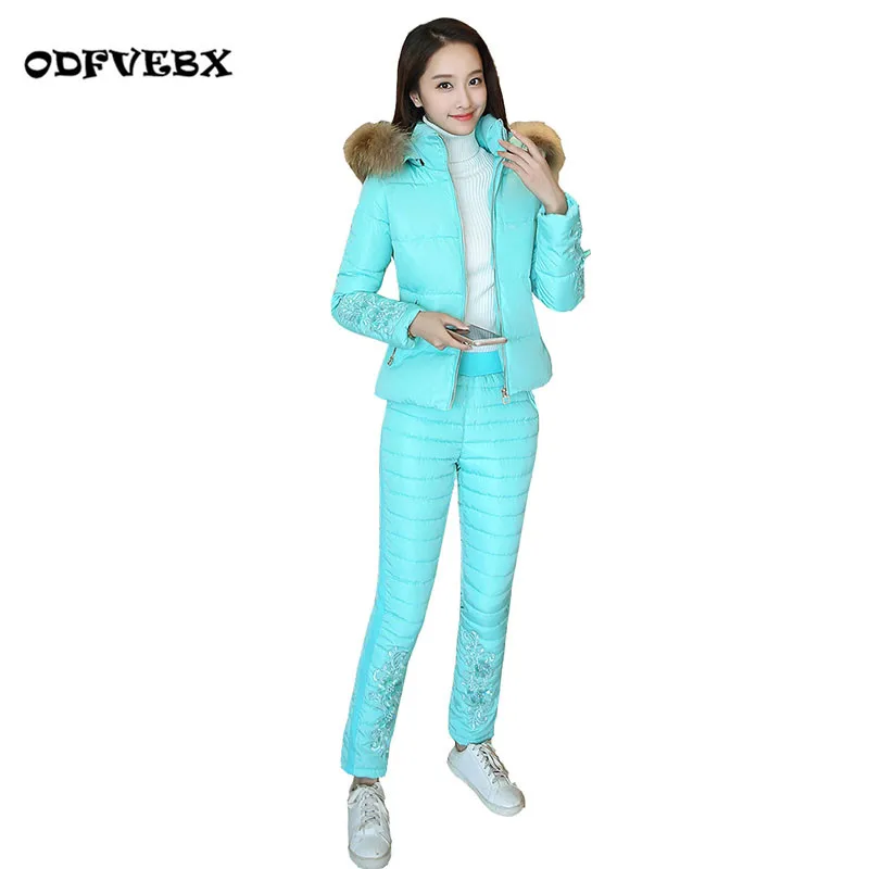 Boutique fashion new down katoen suits vrouwen hooded bontkraag was dunne tweedelige herfst winter korte borduurwerk katoen pak Boutique fashion new down katoen suits vrouwen hooded bontkraag was dunne tweedelige herfst winter korte borduurwerk katoen pak