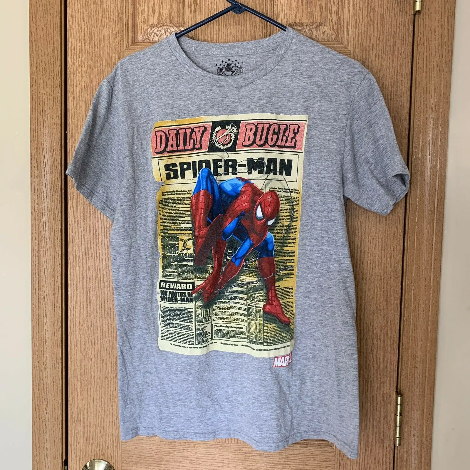 

Universal Studios Spiderman T-Shirt Adult Size Large Marvel Comics Rare 2019 New Short Sleeve Casual T-Shirt Tee