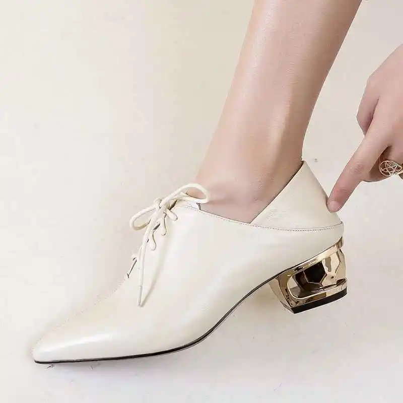 Cuir Krazing Pointu Métal Concise L28 D'été Chaussures Véritable De Offre Talons Spéciale Pot Pompes Robe Femmes Plage Marque En noir Bout Vacances beige Apricot Med 0AxrqAXwn