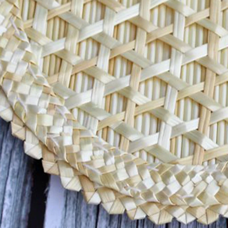 New-Hand-Woven Woven Straw Hand Fan Old Summer Natural Hand Fan Environmentally Friendly Hand-Woven Fan Decorative Banana Fan