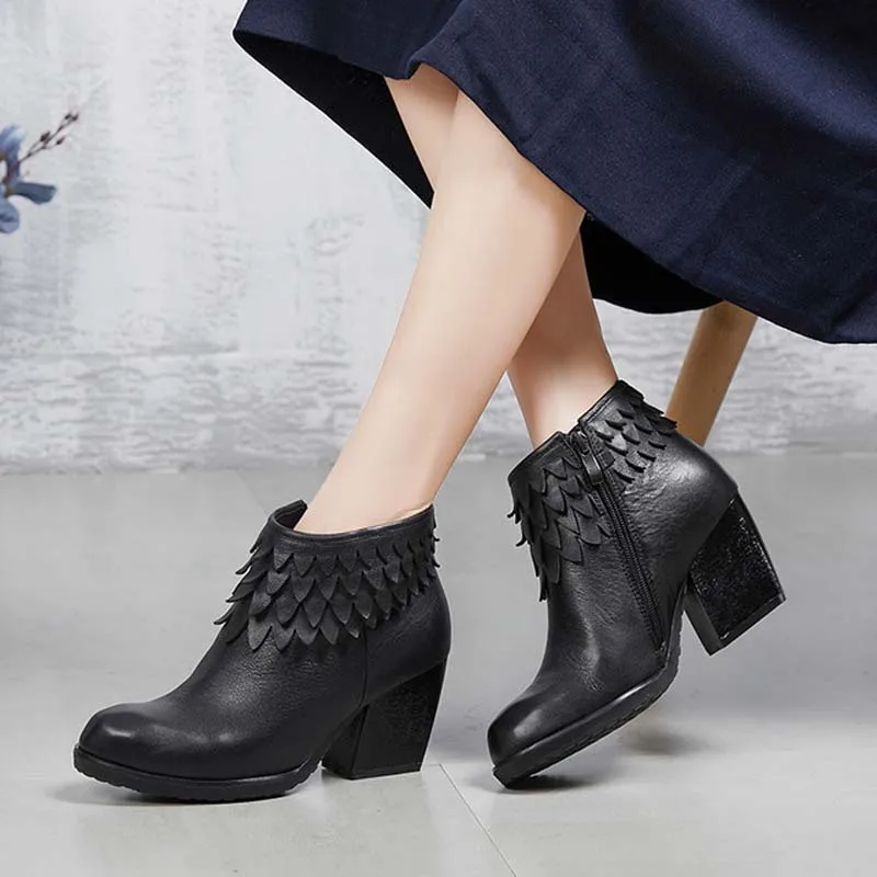 

2018 autumn and winter hot sale leather single boots flower top layer leather ankle boots retro high heel thick with women's sh