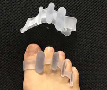1pair Silicone Toe Bunion Corrector Separator tool Spacer Manicure Pedicure Tool Bunion Hallux Valgus Correction Tool