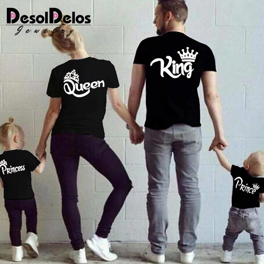 cheap Family Matching Outfits KING QUEEN PRINCE PRINCESS Print Family Funny Looking Tshirt O neck Short Sleeve Cotton Couple Tee Top
