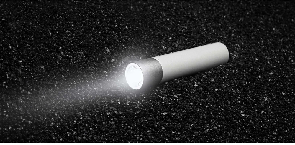 Xiaomi Portable Flashlight-6