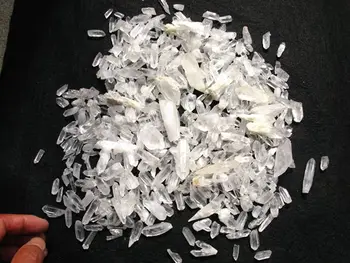 

1200g rare natural rock quartz crystal point original