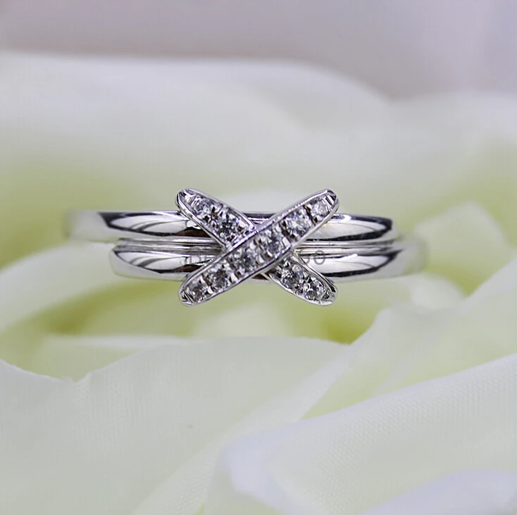 

Brand new original pure 925 silver ring simulation NSCD sona man made diamond ring size customizable US size from 4 to 12 (JSA)