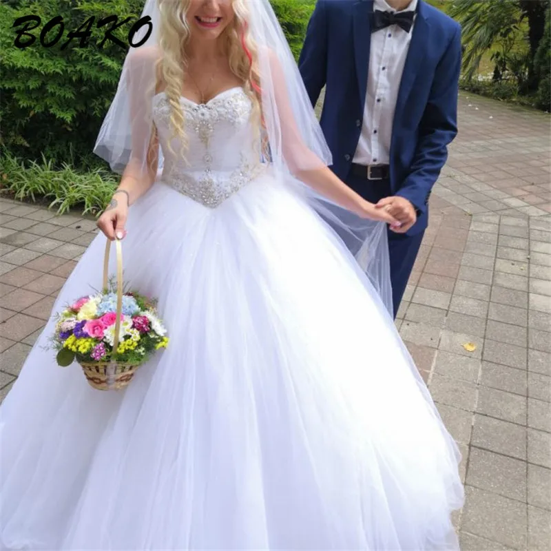 BOAKO Simple Two Layers Short Tulle Cut Edge White Wedding Veils 2019 Cheap Mariage Wedding Accessories Bridal Veil with Comb