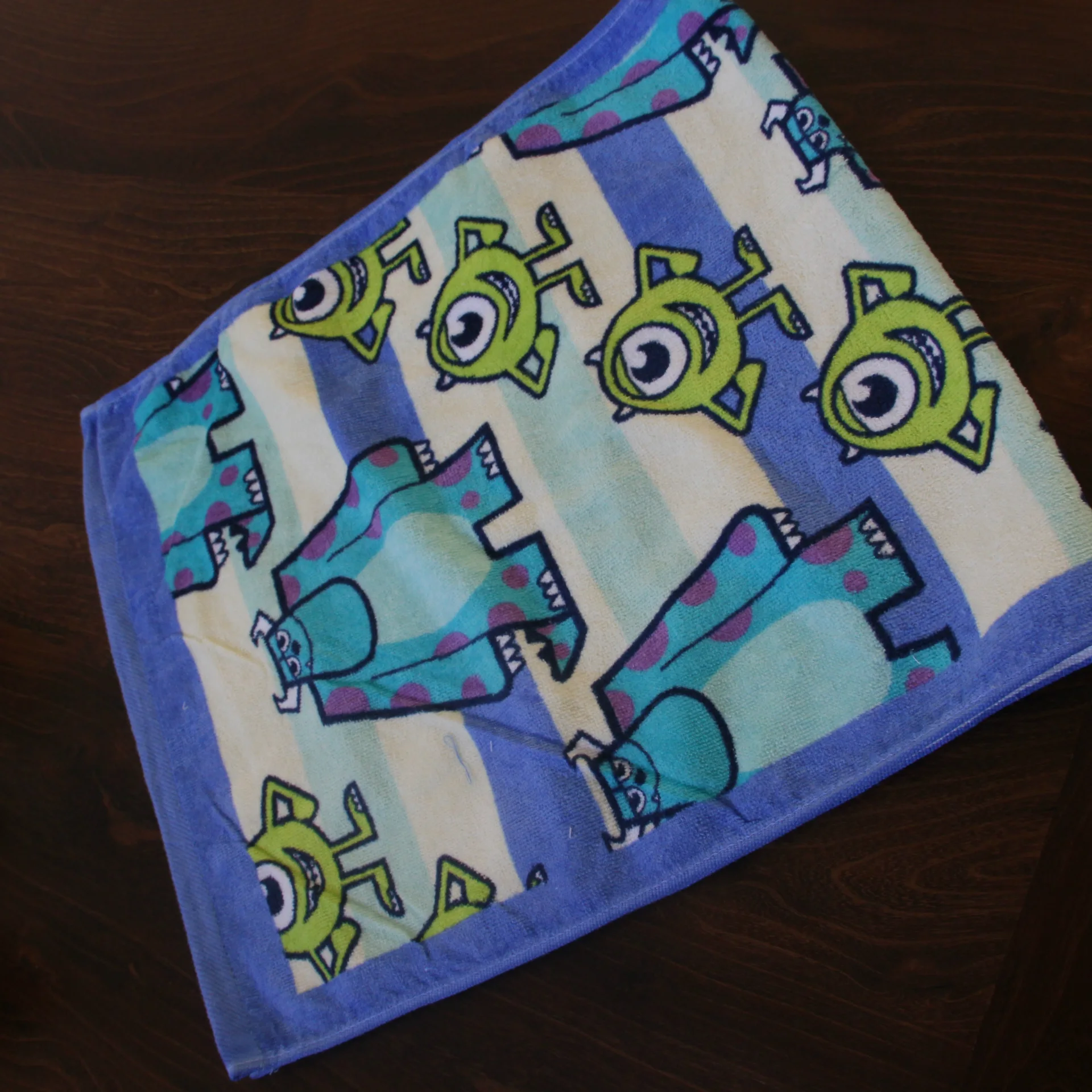 Size 75 * 35cm Cute Cartoon Character Children Towels Kids Wash Cloth