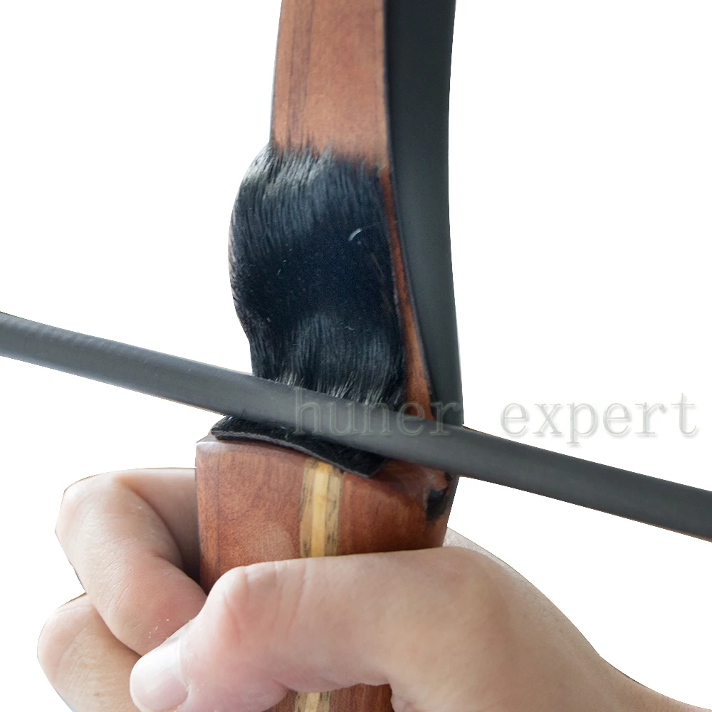 A Hunting Takedown Recurve Bow Arrow Rest Black Seal Skin Material for