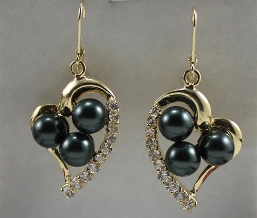 

Latest Round Shell Pearl With Heart-shape Stud Earring ER00056 8mm