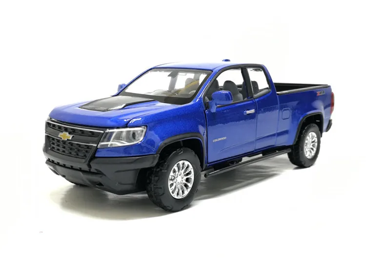 1:32 Сплав Chevrolet Colorado пикапа Игрушечная модель автомобиля с вытягиванием назад звуковой светильник Diecasts транспортные средства детские подарки коллекция игрушек - Цвет: Синий