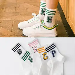 Письмо и полосатый узор для женщин хлопковые носки оптовая продажа повседневное женские носки пары с Harajuku милый стиль Короткие