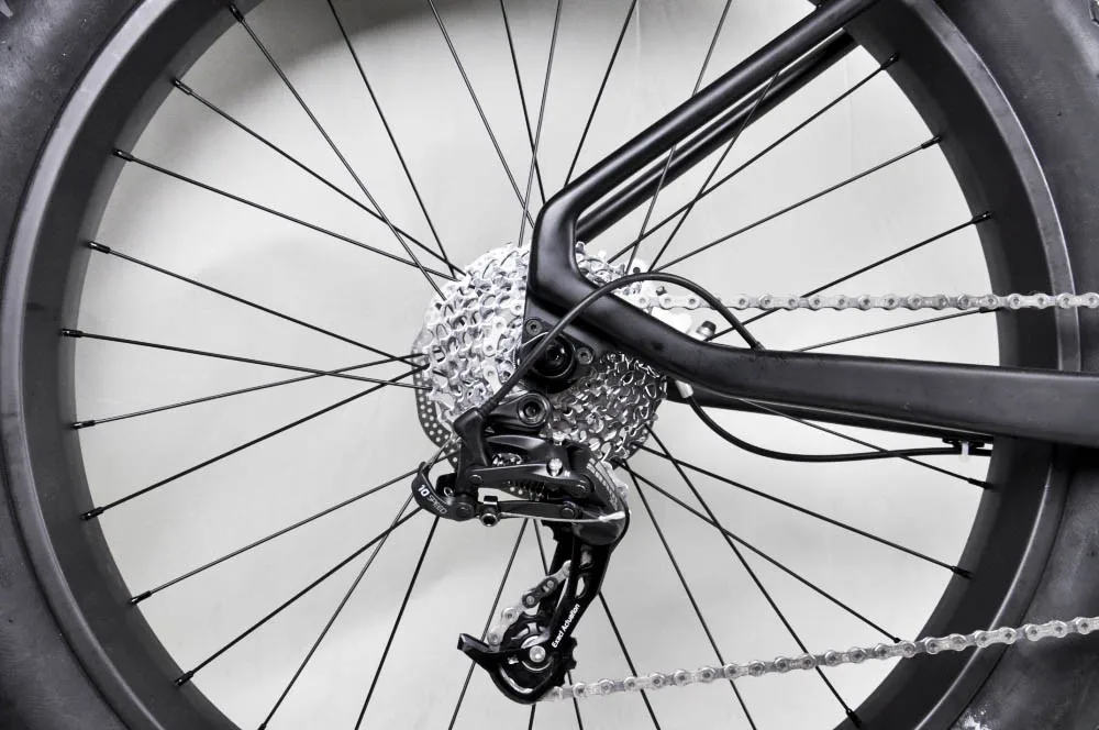 Discount 2018 new carbon UD complete full fat bicycle 80mm snow wheels super light sand bike fat bike wholesale China carbon bicycles 15