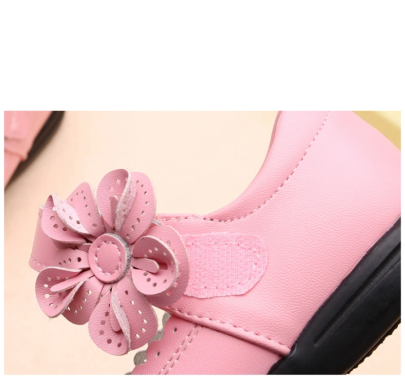 Детская обувь из натуральной кожи с цветочным узором для девочек; школьная обувь для девочек; цвет красный, черный, розовый; обувь для рождественской вечеринки, свадьбы, танцев; Новинка