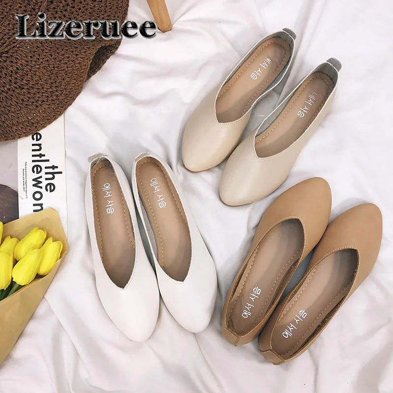 

Lizeruee 2019 New Spring Flats Women Shallow Loafers Slip On Pointed Toe Solid Light Weight Ladies Casual Flat Shoes ME458
