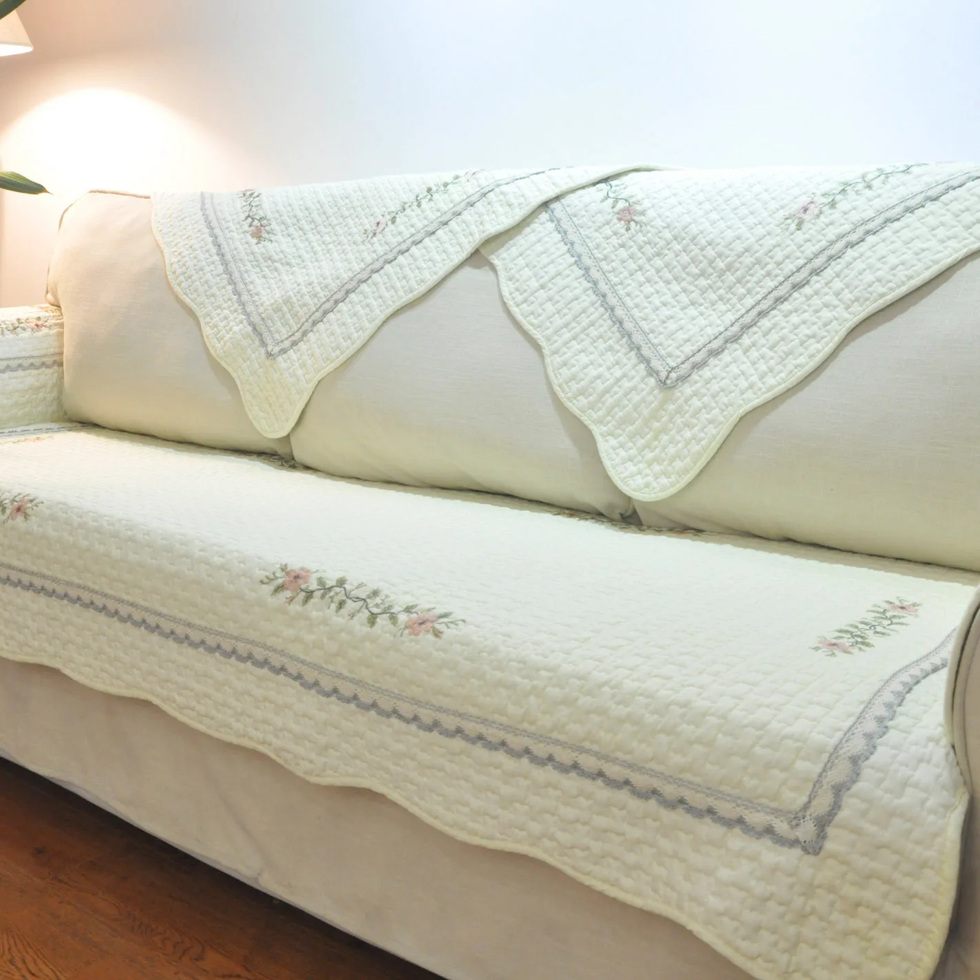 100 Cotton Embroidered Pastoral Floral Combination Kit Sectional Sofa