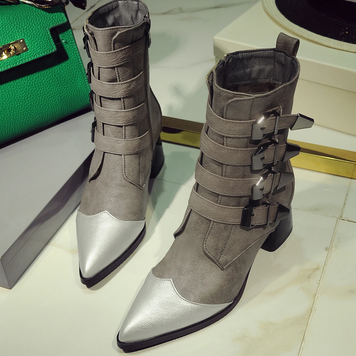 Weibliche Tipsboots grau Dicken Martin Ritter Herbst Und Frauen Neue Stiefel Schwarzes Mode Winter wXxnazqpZ