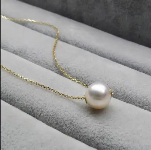 

Luminous 9-9.5MM Round White Genuine Akoya Pearl Necklace 18 Solid Yellow Gold