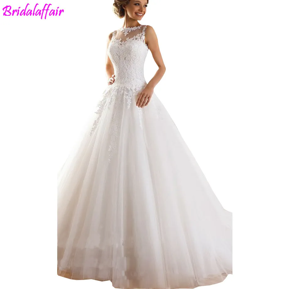 

Robe de mariee White Vintage Wedding Gowns Lace 2018 Bride Dresses Ball Gown Tulle Floor Wedding Dresses Length Vestidos de Boda
