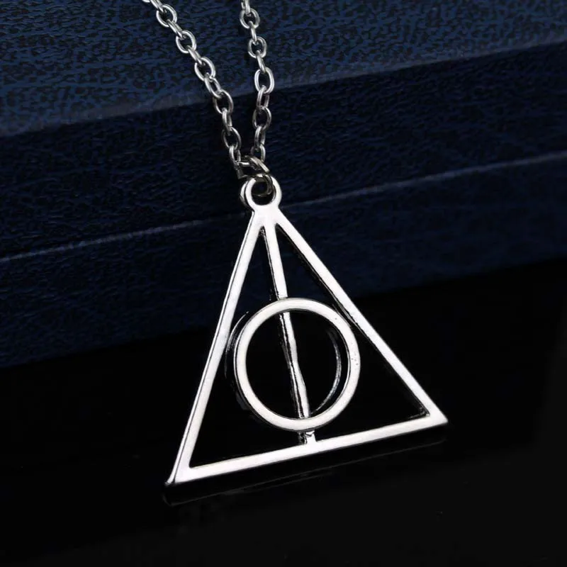 

Accessories Harry and the Deathly Hallows Potter Pendant Necklace Retro Triangle Round Sweater Chain Necklace