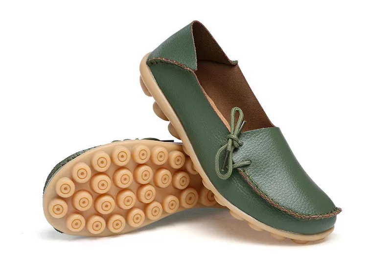 Женские туфли из натуральной кожи на плоской подошве модные мокасины без застежки лоферы женские повседневные туфли без каблуков женская обувь для вождения 20 цветов большие размеры 34–44