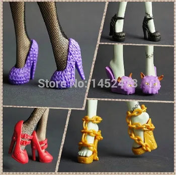 

Big Wholesale 200Pairs/lot Original Shoes For Monster Dolls 5Pairs/bag Mixed Styles Boots Sandals Slippers Shoes High Quality