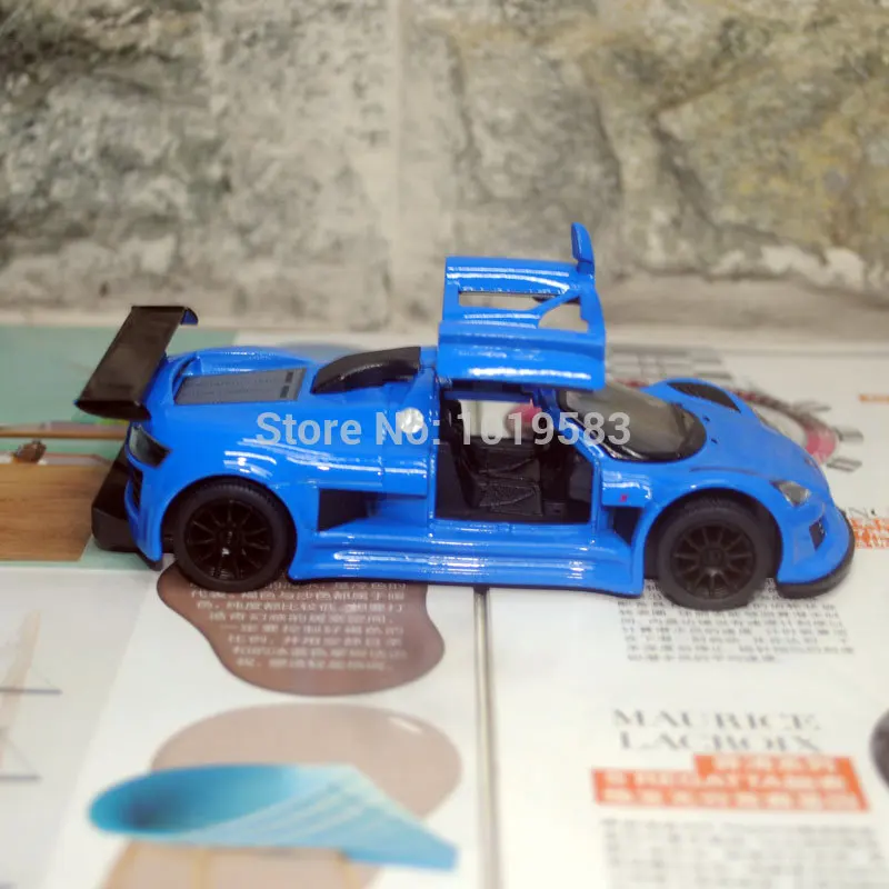 2010 Gumpert Apollo Sport blue (6)