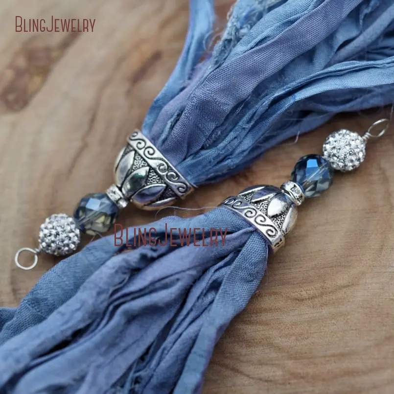 20171213-PM9045- Cerulean Sari Silk Tassel Pendant Oxidized Silver_2