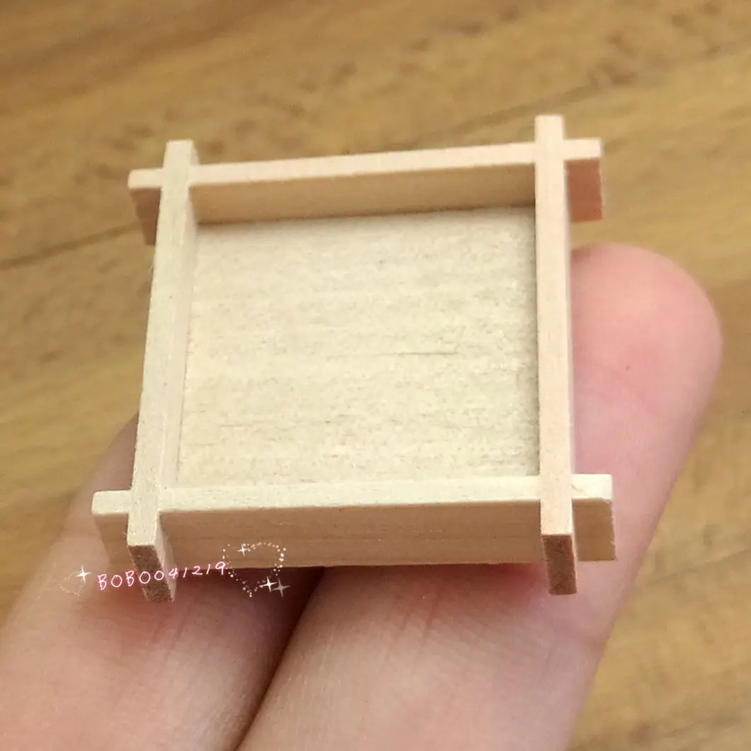 

Dollhouse Miniature 1:12 Toy Kitchen Wooden Food Tray Length 3cm SPO413