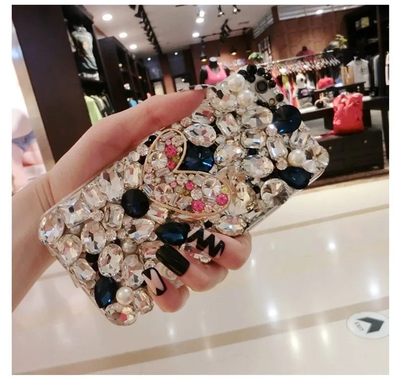 58f830235a44b219b8bc786a-30-original